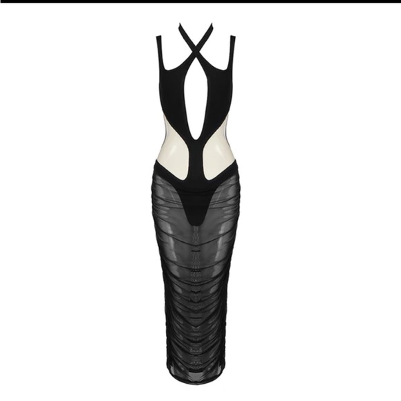 Megan fox Halloween costume - Picture 2 of 5